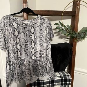 Snake print medium peplum blouse